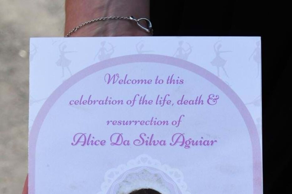 Alice foi vítima de um ataque com faca