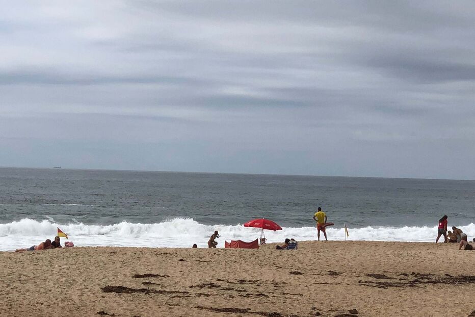 Seis banhistas salvos no espaço de 19 minutos em Espinho