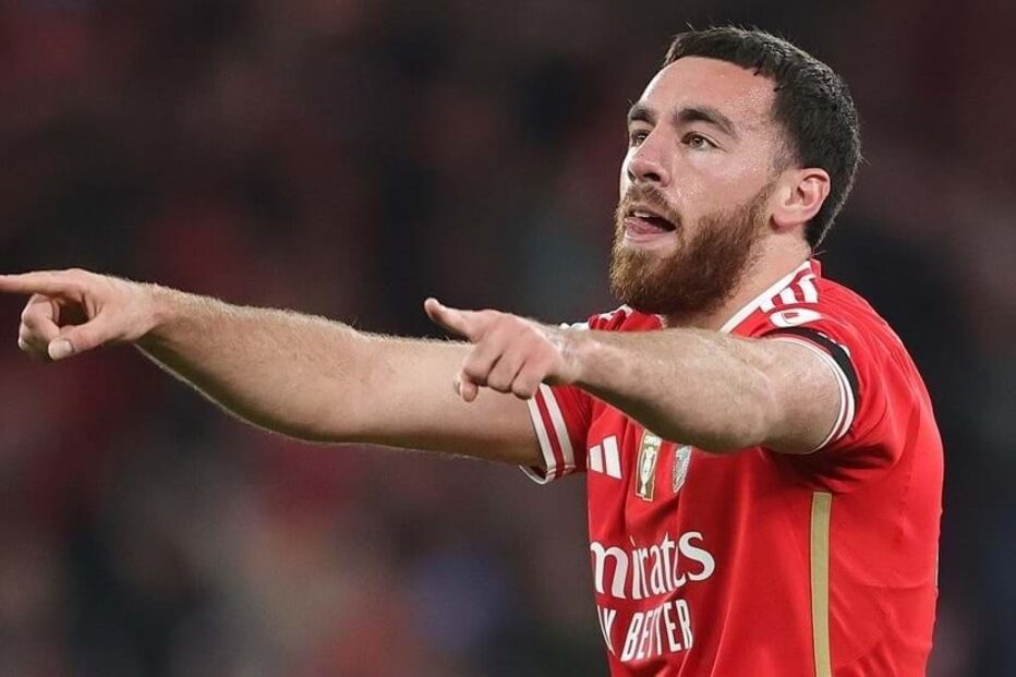 Kokçu de novo em rota de colisão com Roger Schmidt