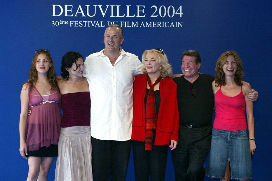 Imagem 2004-09-05T120000Z_1987865206_PBEAHUOFWFK_RTRMADP_3_THE-NOTEBOOK.JPG (22157991) (Milenium)