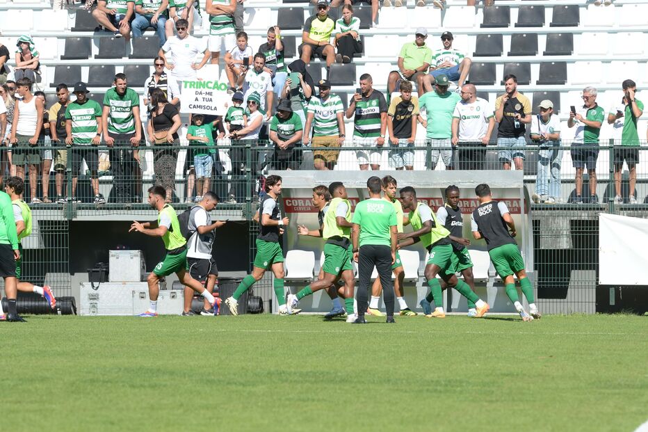 Sporting joga com o Nacional