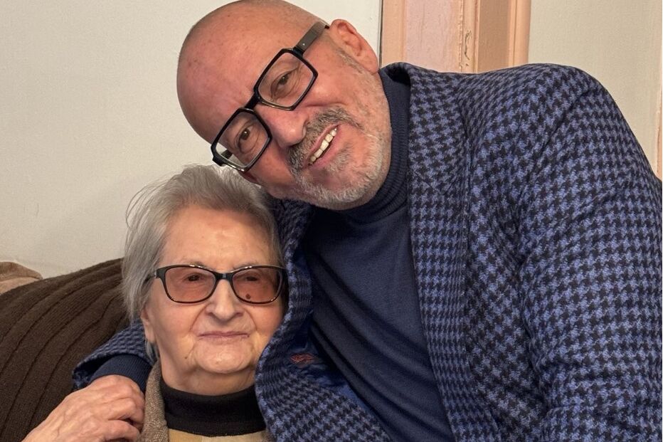 Imagem Manuel Luís Goucha com a mãe 49841083.jpg (22181524) (Milenium)