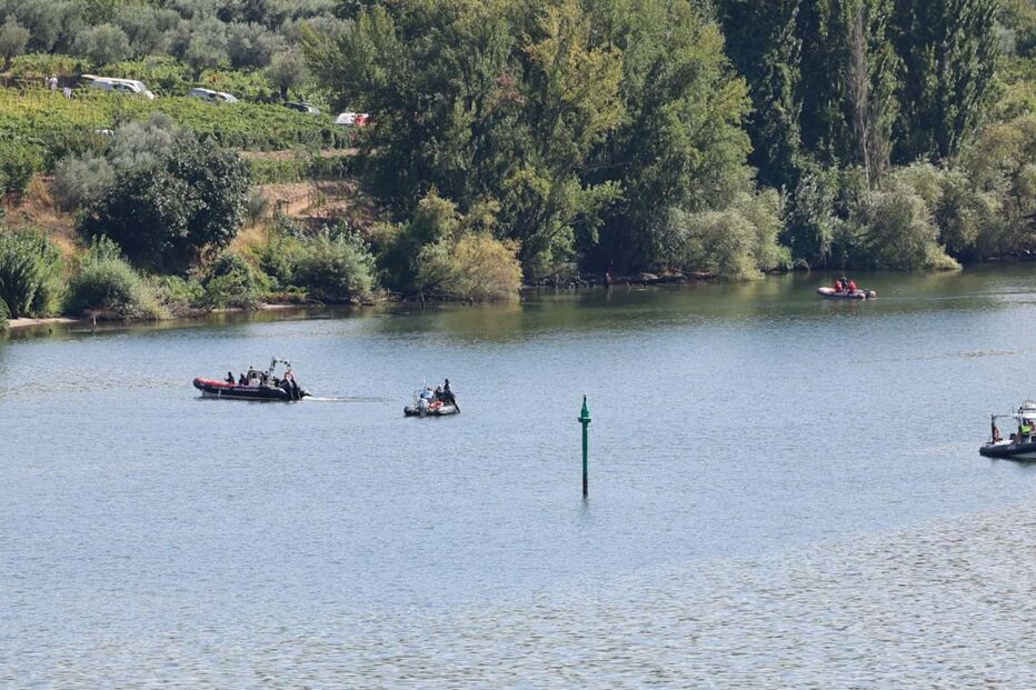 Buscas no rio Douro 