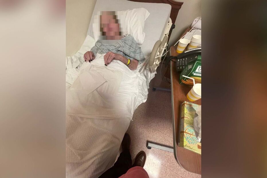 Imagem de Betty num quarto modesto que suscitou polémica