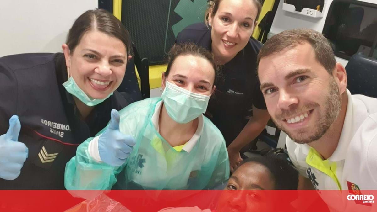 Mulher dá à luz a bordo de ambulância em Sines