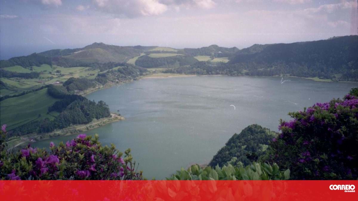 Lagoa do Fogo nos Açores visitada entre junho e setembro por 52 mil pessoas via 'shuttle'