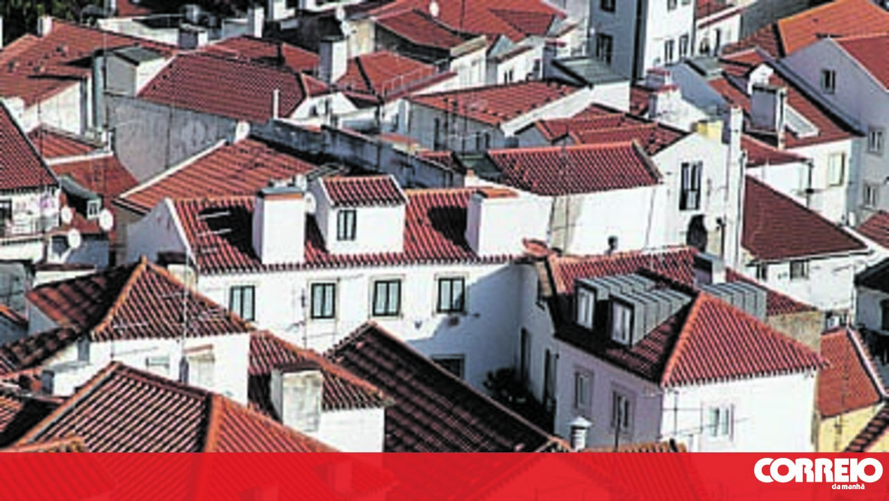 Lisbon Crackdown: PSP Shuts Down Illegal Lodgings and Identifies 26 in Major Raid