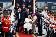 2024-09-03_08_26_19 2024-09-03T045455Z_451156440_RC2SS9AYZARK_RTRMADP_3_POPE-ASIA-INDONESIA-ARRIVAL.JPG