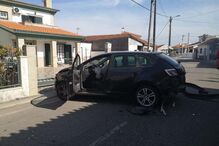 Idoso ferido em colisão entre carro e camião na EN109 em Vagos