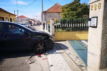 Idoso ferido em colisão entre carro e camião na EN109 em Vagos