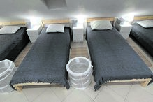 Cama por 250 euros, para mulher, no Beato