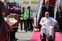 Papa Francisco chega a Timor-Leste