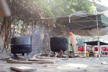 Cachupa à solta pelas ruas de Cabo Verde, todos os fins-de-semana