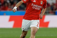 Amdouni ‘pede’ titularidade