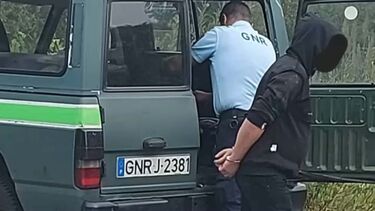 Homem detido por suspeita de atear incêndio em Gaia