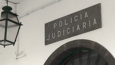 Mãe cala queixa de abusos sexuais do irmão à filha menor nos Açores