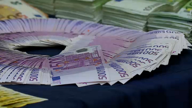 CTT em Odivelas detetam encomenda com 150 mil euros em notas falsas