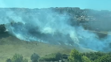 Incêndio deflagra em frente ao Colombo