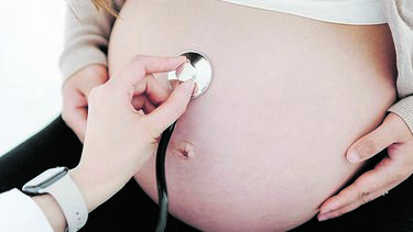 Hospitais sem Obstetrícia atendem 189 grávidas por dia