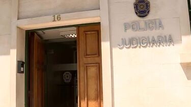 PJ detém homem que tinha várias fotografias de pornografia infantil para sua gratificação sexual