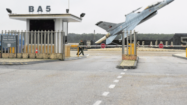 Soldados vítimas de praxe violenta