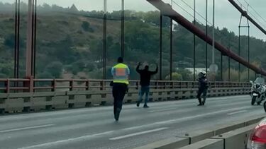 PSP corta ponte 25 de Abril nos dois sentidos e detém homem