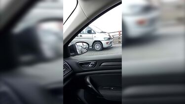 Vídeo mostra carrinha onde seguiam suspeitos de assaltos detidos na ponte 25 de Abril