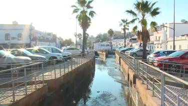 Marés vivas provocam subida de água até aos passeios em Portimão