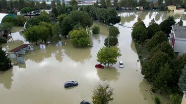 Imagens aéreas mostram zonas totalmente inundadas na cidade italiana de Lugo