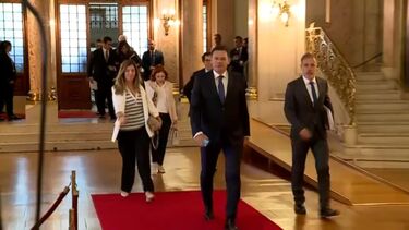 Governo marca reunião para discutir Orçamento com o PS após troca de críticas em comunicados