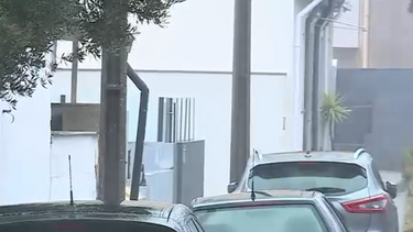 Homem golpea com navalha vizinho no tórax devido ao barulho das obras na casa da vítima