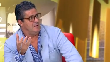 Fernando Mendes: "Acho estranho não haver ninguém da direção que defenda Rui Costa"