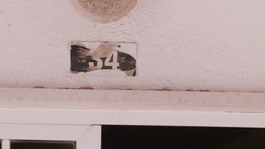 Bombeiro e agentes da PSP entre os 11 feridos em incêndio no sétimo andar de um prédio em Sintra