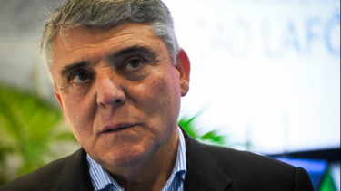 Ajustes diretos terão favorecido indevidamente empresa detida por mulher de autarca