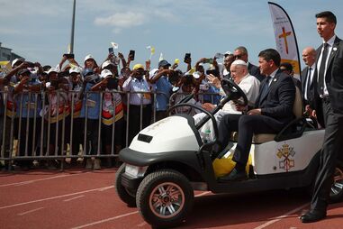 Papa Francisco despede-se de Papua Nova Guiné em encontro com milhares de jovens