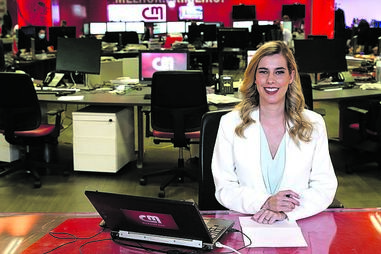 Jornalista Mariana Águas 