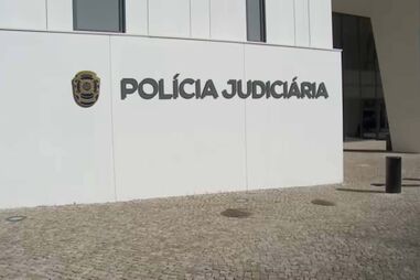 Homem atingido a tiro na cara no Cacém