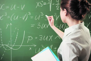 Professores apontam erros ao estudo