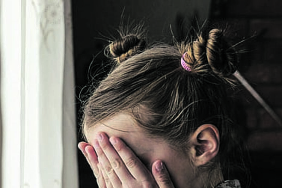 Violência doméstica xxx criança xxx abusos sexuais xxx violência xxx