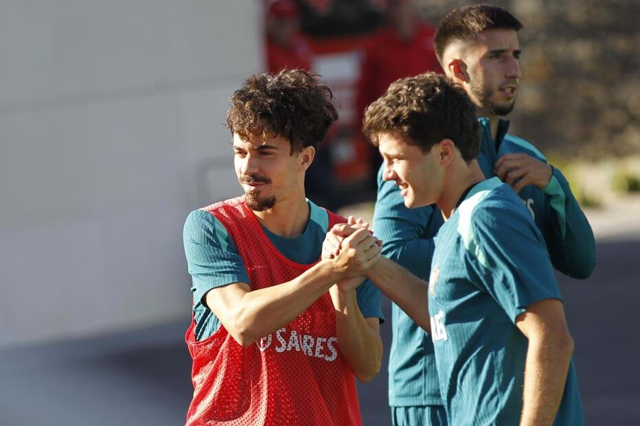 Vitinha e João Neves