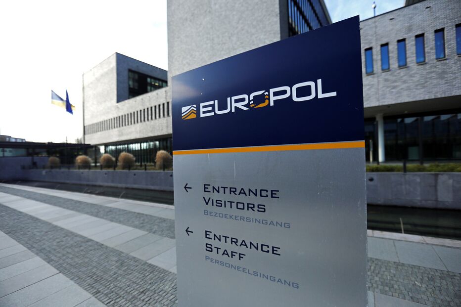 2022-08-25_09_31_09 europol.JPG