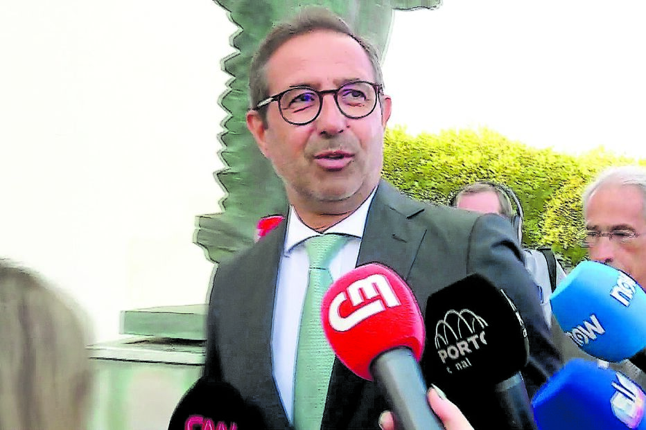 Pinto Moreira é arguido 