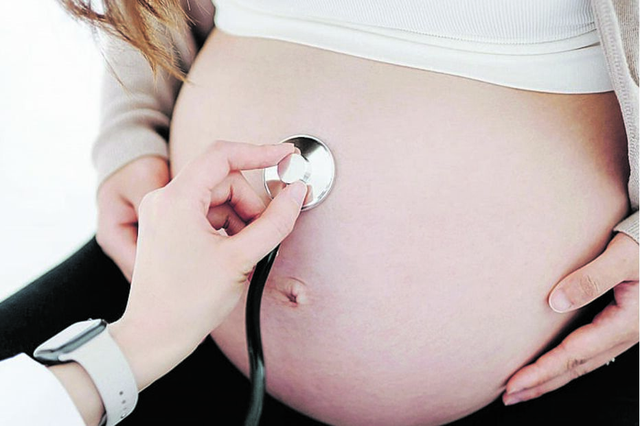 Hospitais sem Obstetrícia atendem 189 grávidas por dia