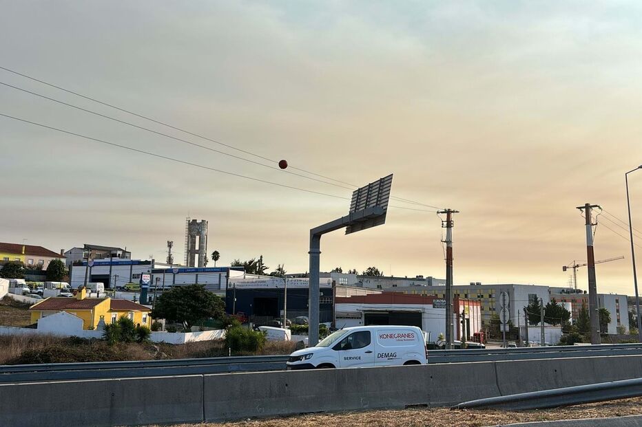 Fumo dos incêndios do centro e norte do País já chegou a Lisboa
