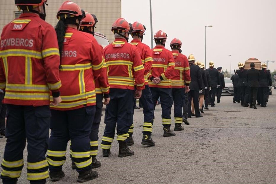 Muita emoção no adeus ao 'Carismático 30' como era conhecido