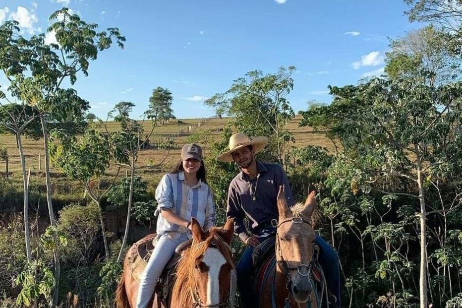 2024-09-21_20_29_57 anacastelacantora_1721918163_3420019893033137418_4367392452.jpg