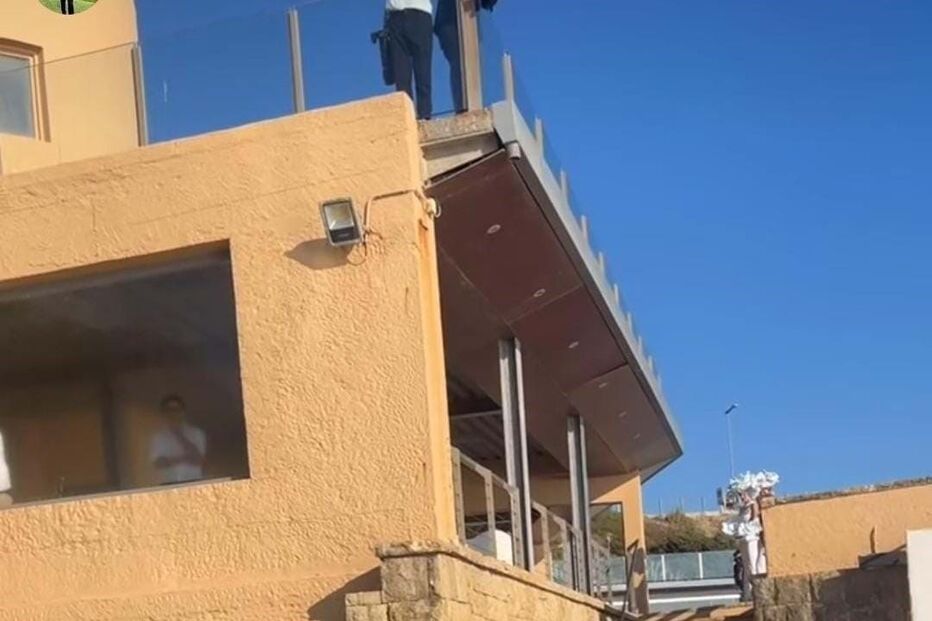 Simão Sabrosa e Vanessa Rebelo trocaram as alianças numa cerimónia intimista