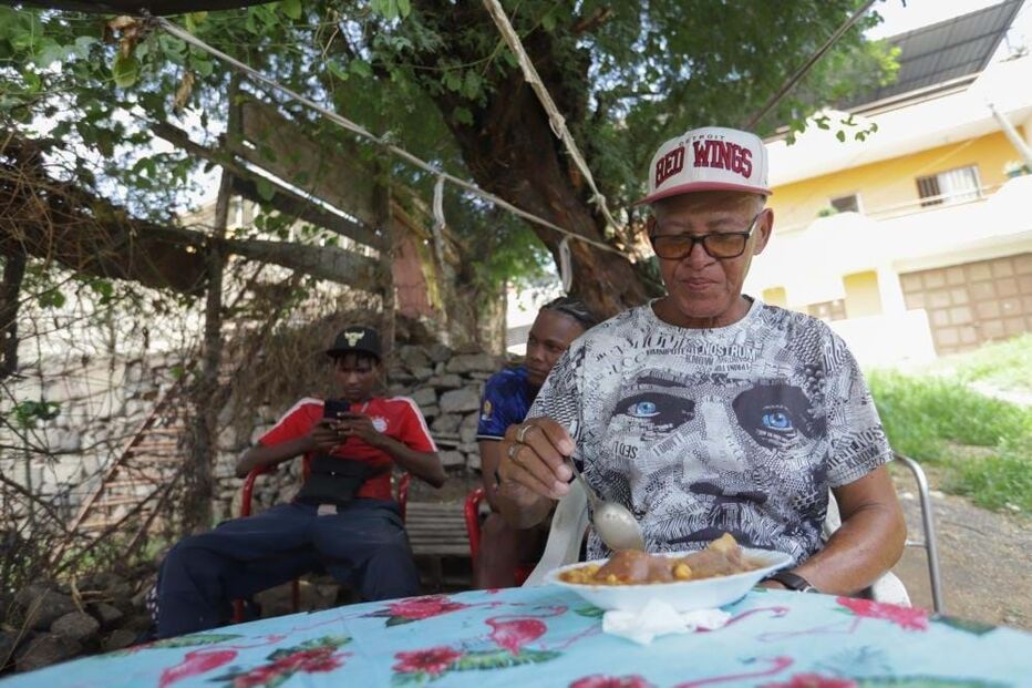 Cachupa à solta pelas ruas de Cabo Verde, todos os fins-de-semana