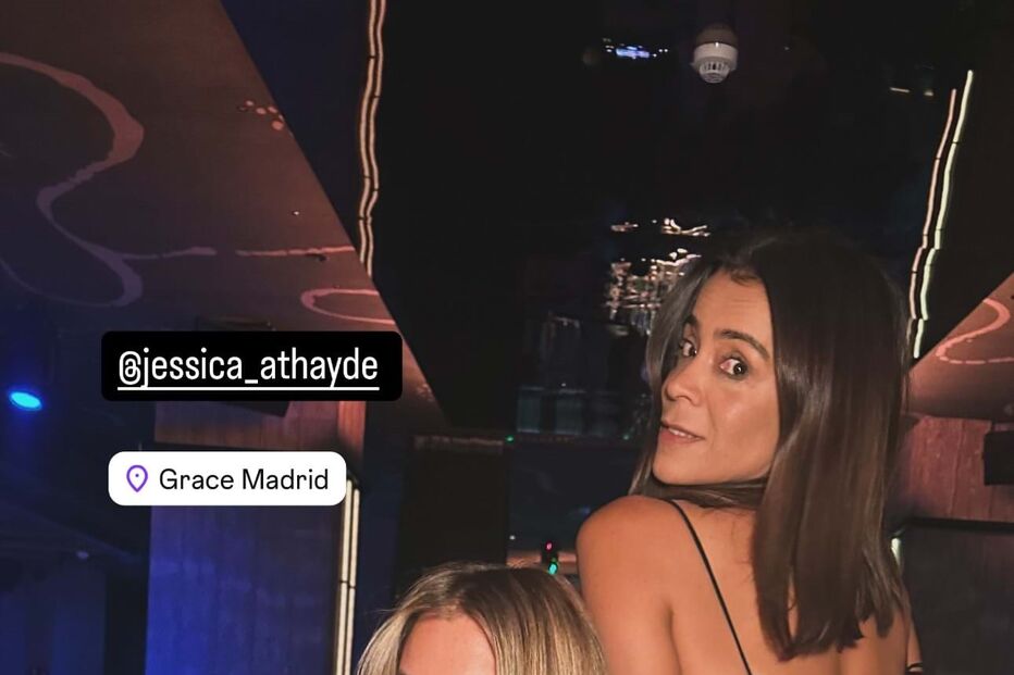 Jessica Athayde3.jpg