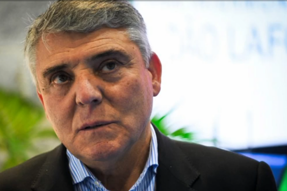 Ajustes diretos terão favorecido indevidamente empresa detida por mulher de autarca